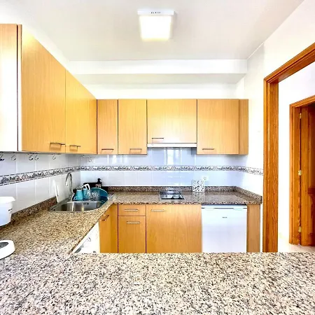 Apartamento Con Wifi, Cerca Del Mar Y Estupenda Vista