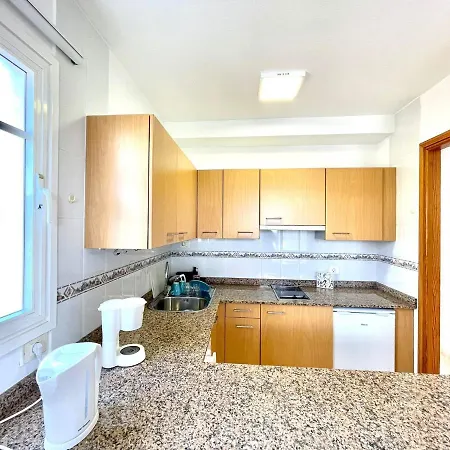 Apartamento Con Wifi, Cerca Del Mar Y Estupenda Vista
