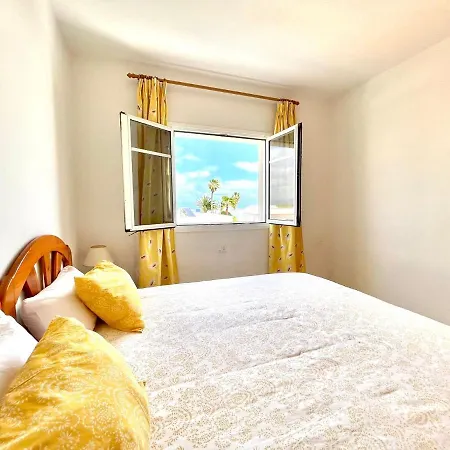Apartamento Con Wifi, Cerca Del Mar Y Estupenda Vista